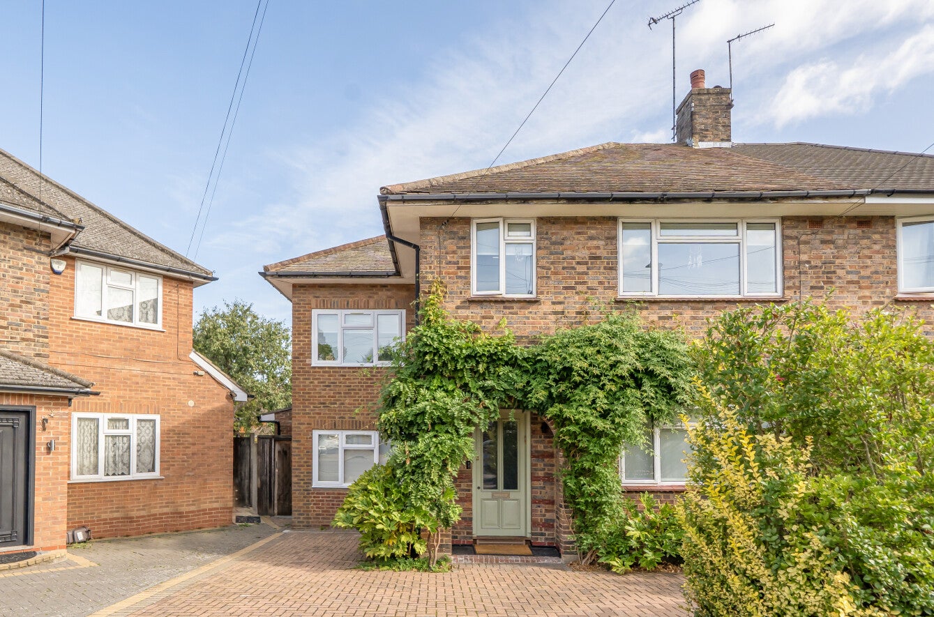 House Pyecombe Corner in Greater London
