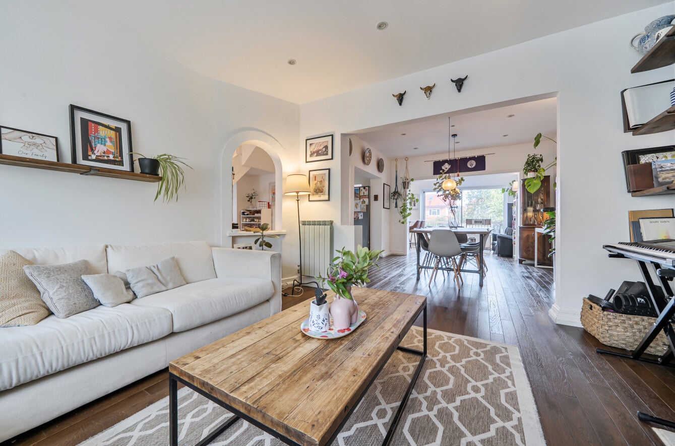 House Pyecombe Corner in Greater London