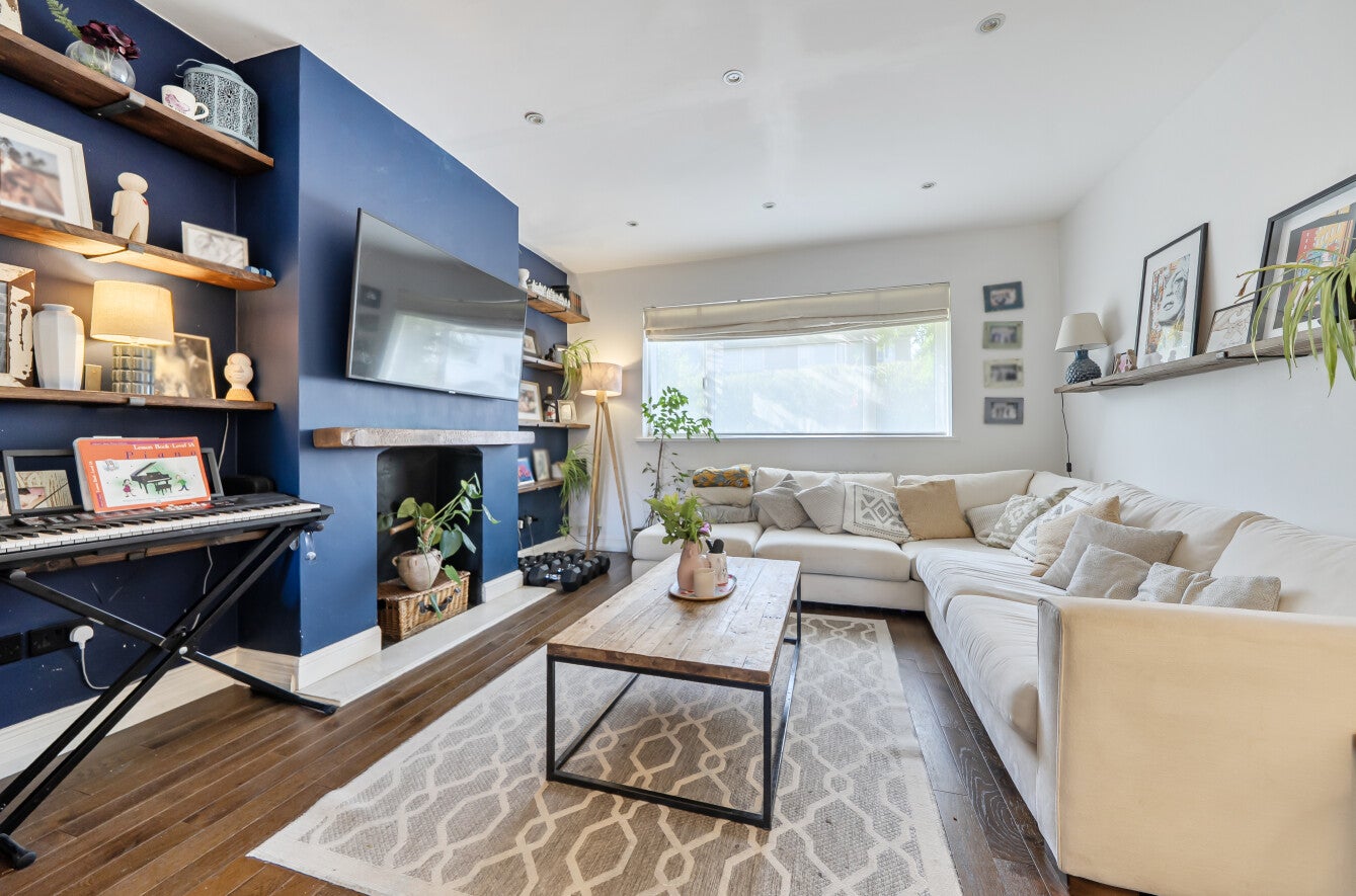 House Pyecombe Corner in Greater London