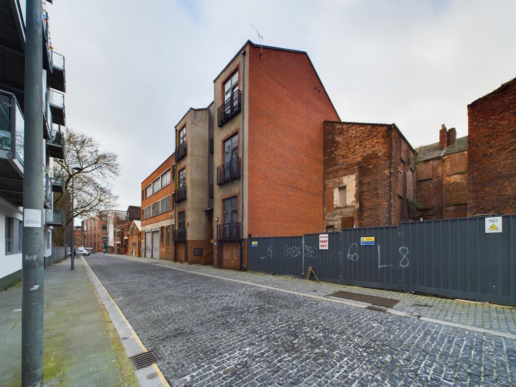 Flat Henry Street in Liverpool