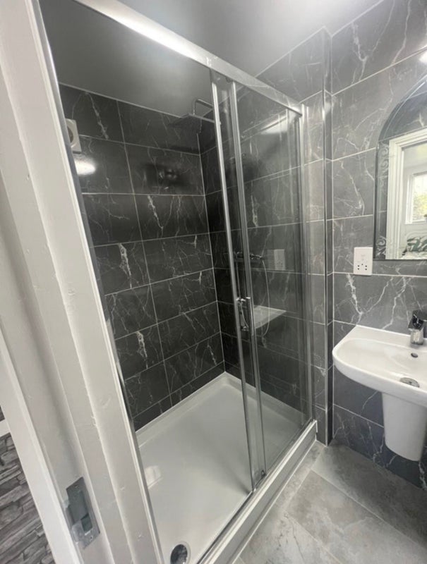 Room Peverel in Greater London