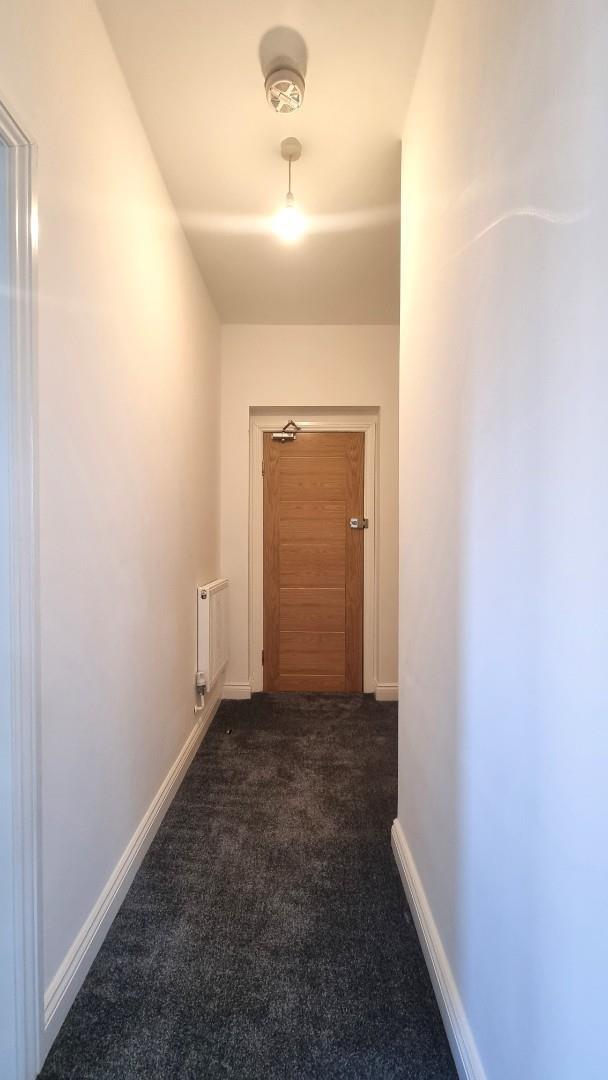 Flat Exchange Road in Watford