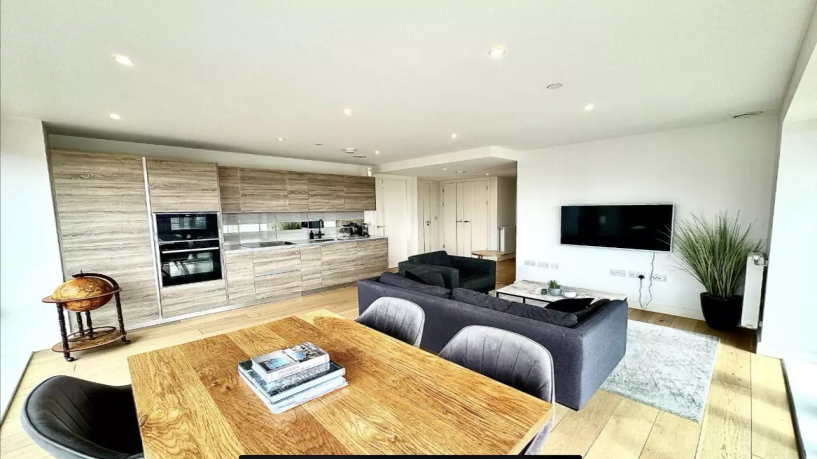 Flat Royal Carriage Mews in Greater London