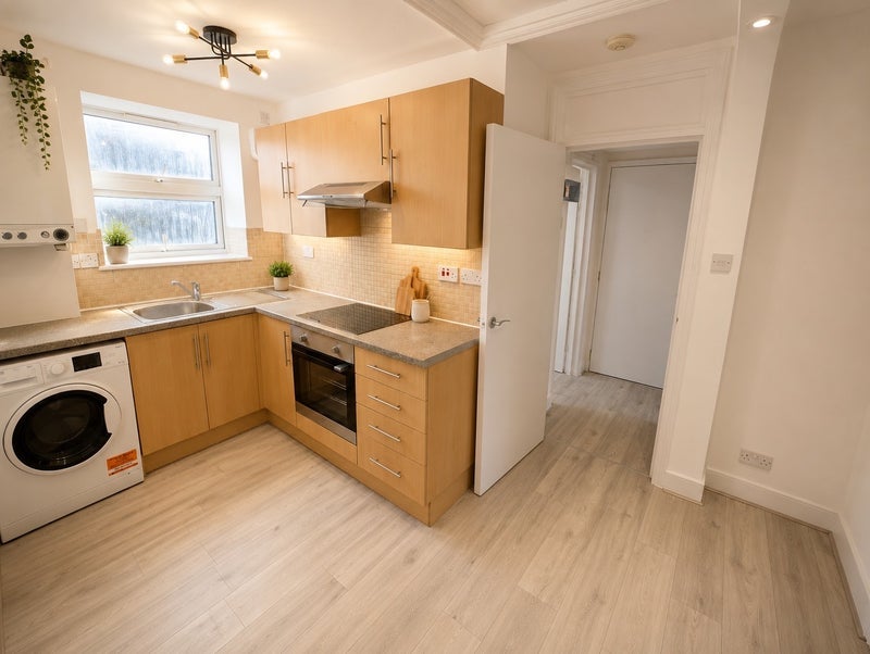 Room East India Dock Road in Greater London