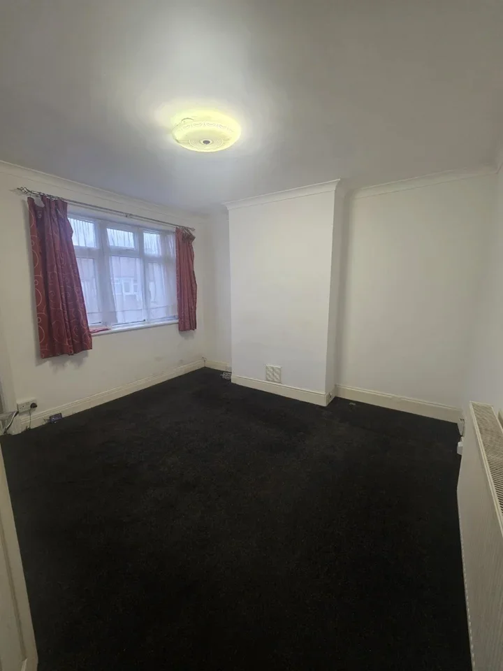 Flat Everton Drive in Greater London