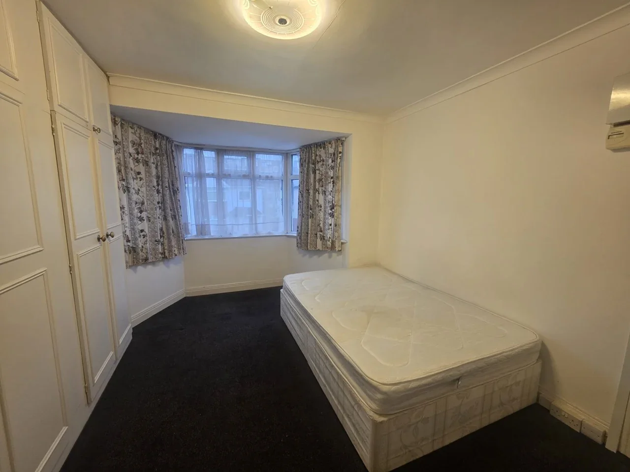 Flat Everton Drive in Greater London