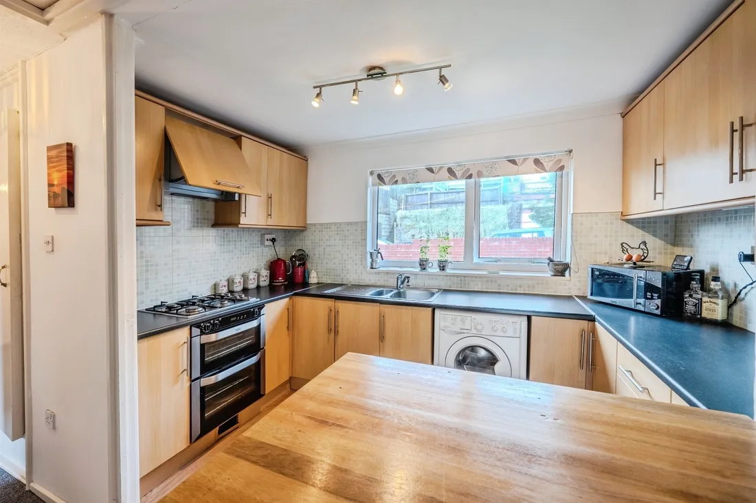 Flat Institution Terrace in Ebbw Vale