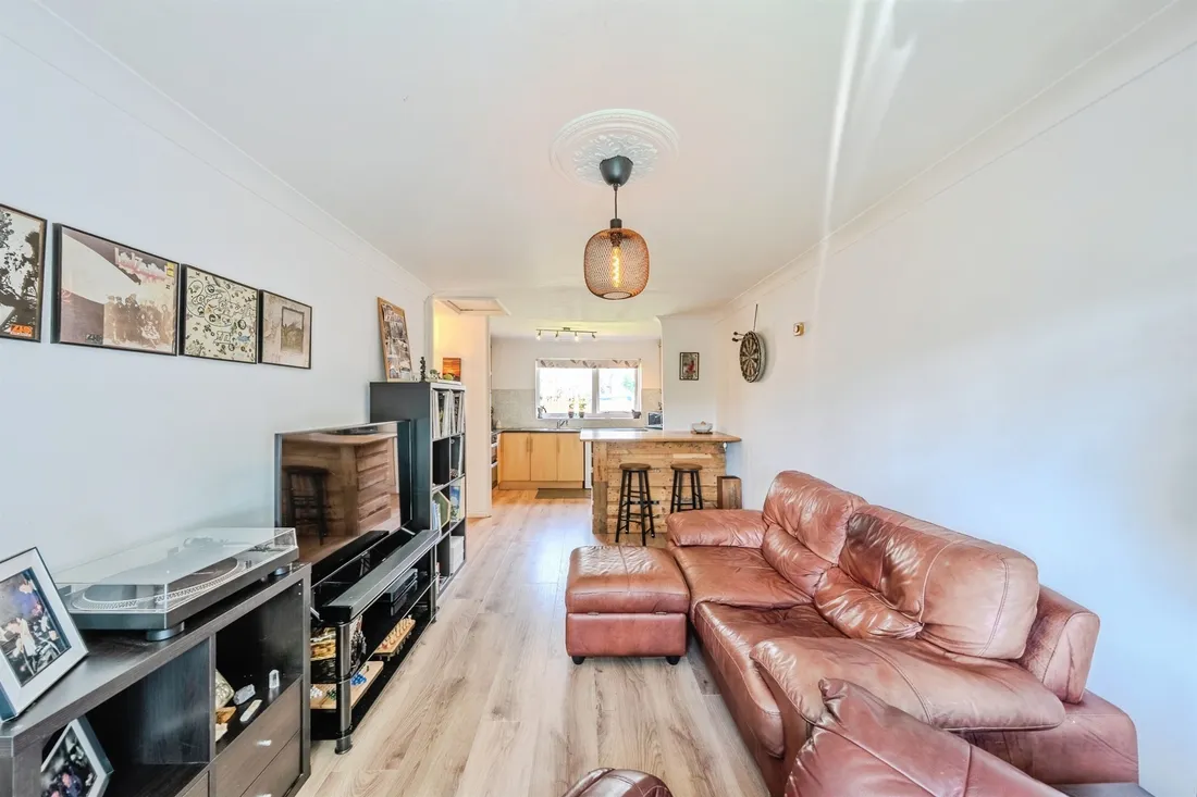 Flat Institution Terrace in Ebbw Vale