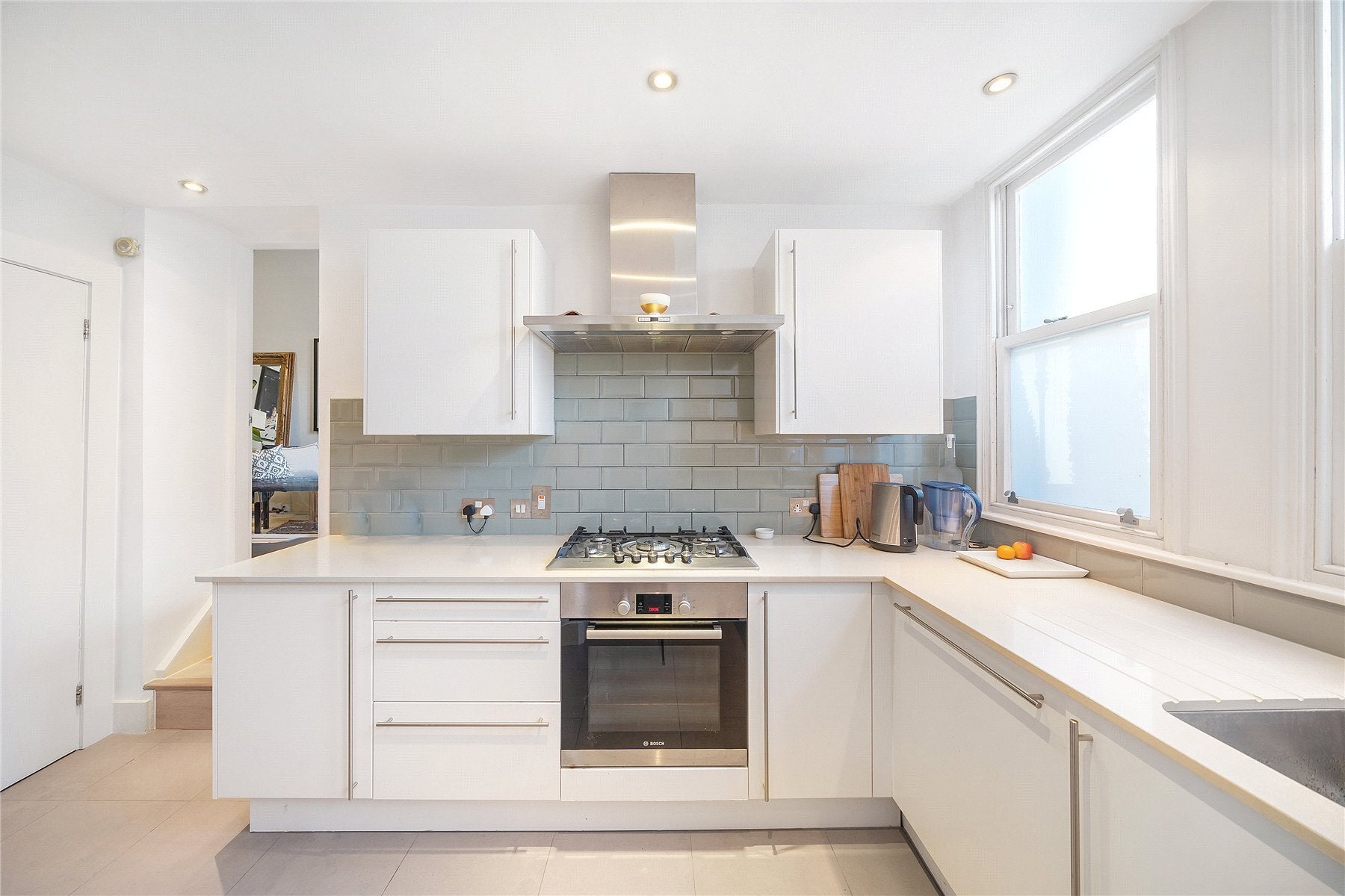 Flat Onslow Gardens in Greater London