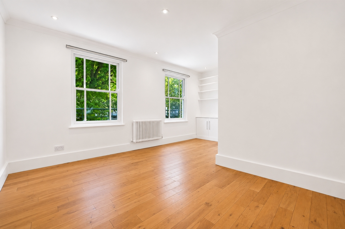 Flat Ladbroke Grove in Greater London