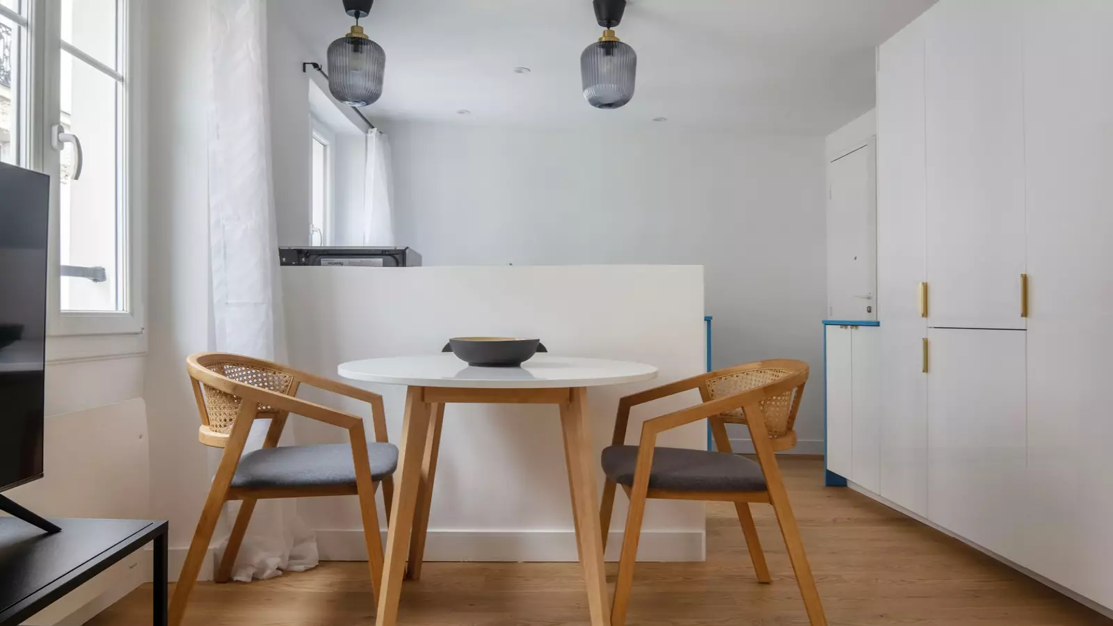 Flat Rue de l'Annonciation in Paris