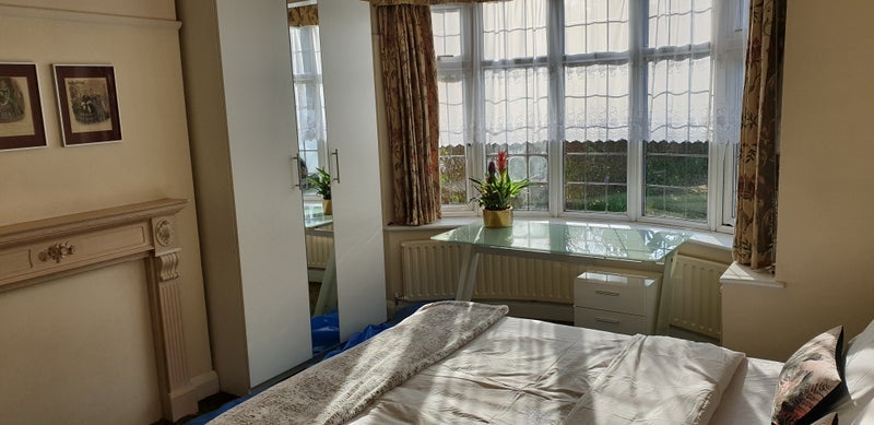 Room Robin Hood Lane in Greater London