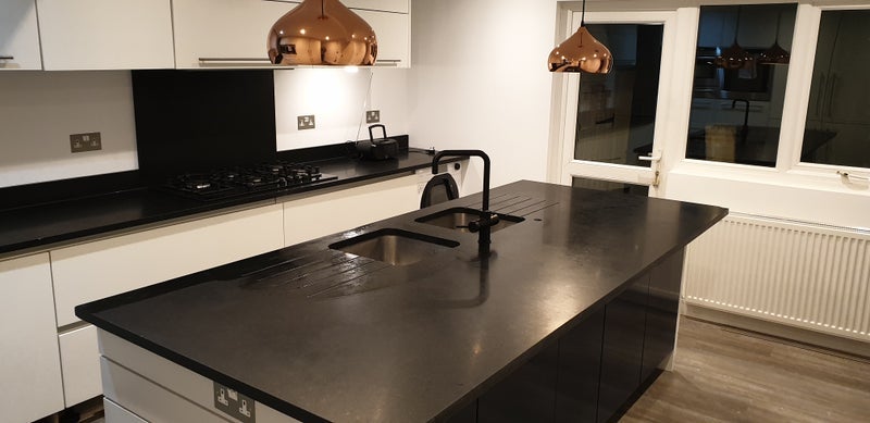 Room Robin Hood Lane in Greater London