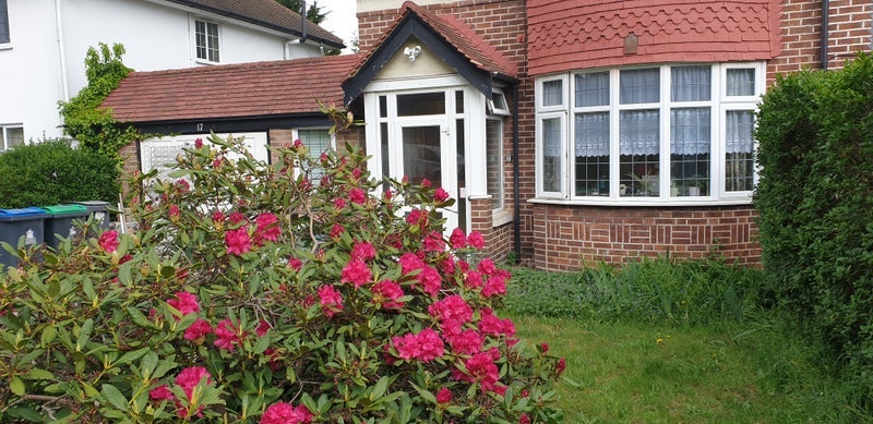 Room Robin Hood Lane in Greater London