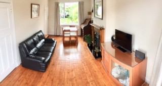 Room Cheam Road in Trafford