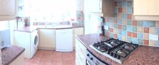 Room Cheam Road in Trafford