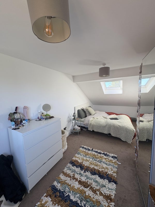 Room Faraday Road in Greater London