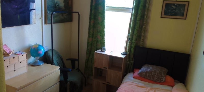 Room Thurso Street in Greater London