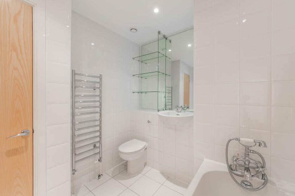 Flat Allsop Place in City of Westminster