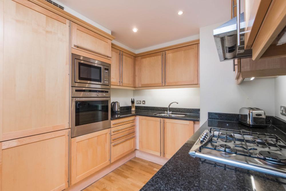 Flat Allsop Place in City of Westminster