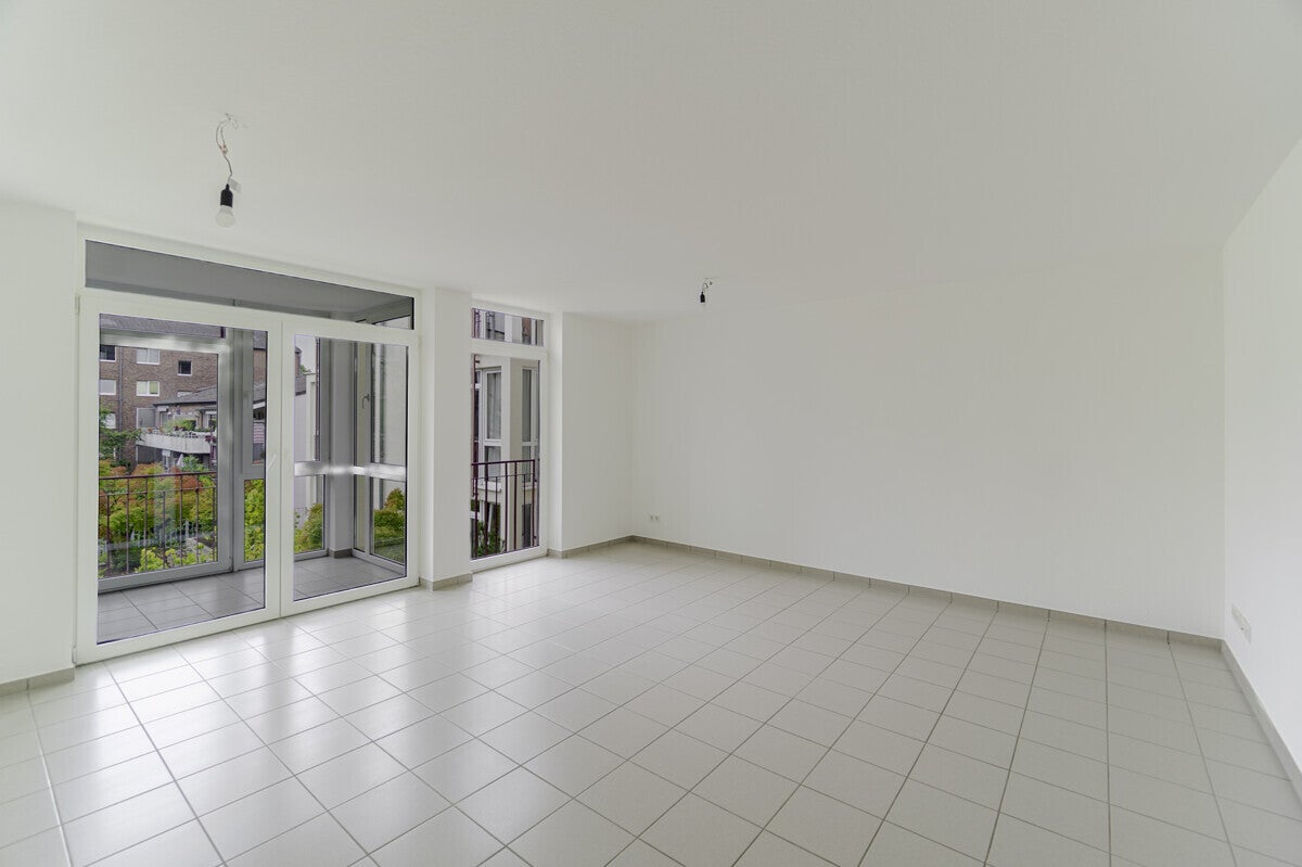Wohnung Reisholzer Straße in Düsseldorf