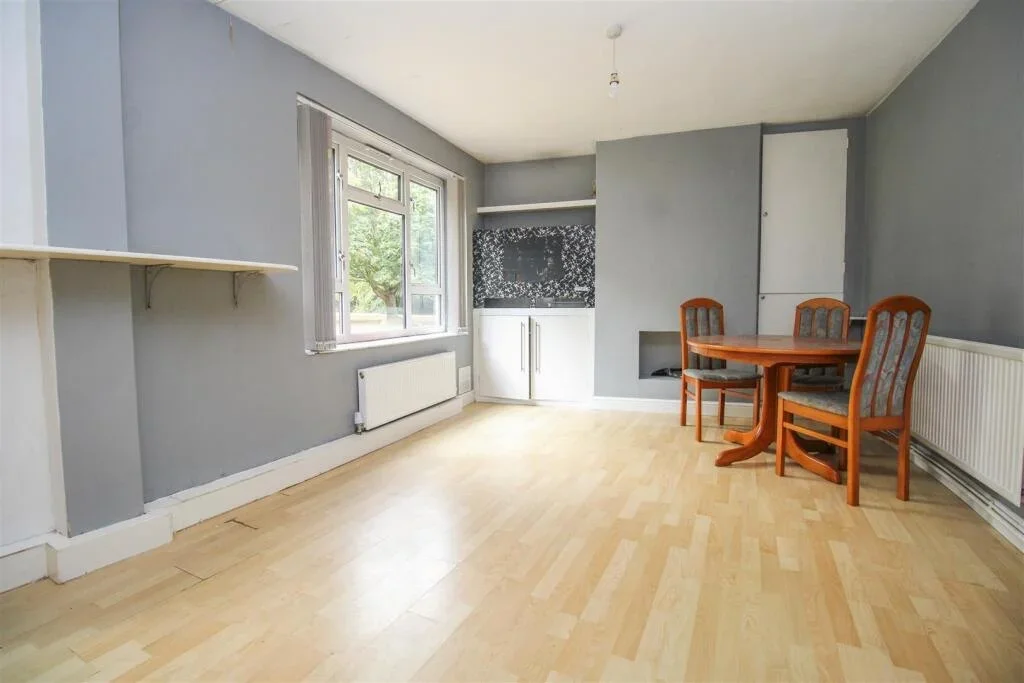Flat Great Plumtree in Harlow