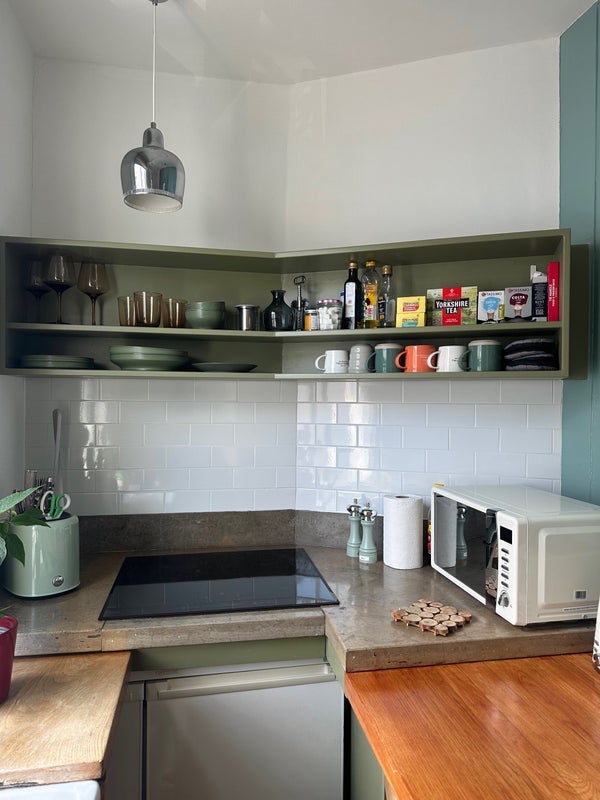 Flat Kelso Place in Greater London