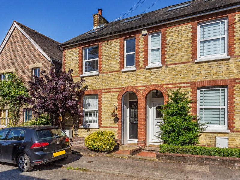 House Norbury Road in Reigate and Banstead