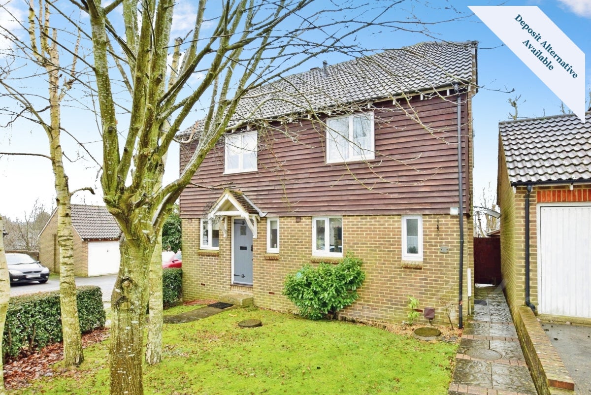 House Bradbridge Green in Ashford