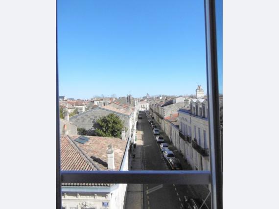 Flat Rue duffour-dubergier in Bordeaux