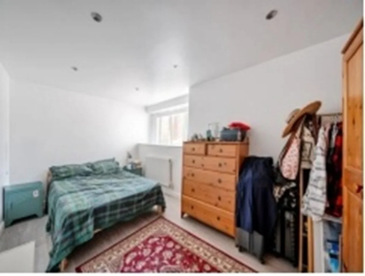 Flat Marmora Road in Greater London