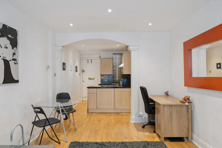 Flat Bryanston Street in City of Westminster