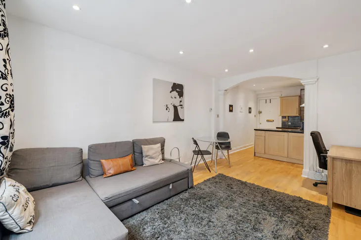 Flat Bryanston Street in City of Westminster