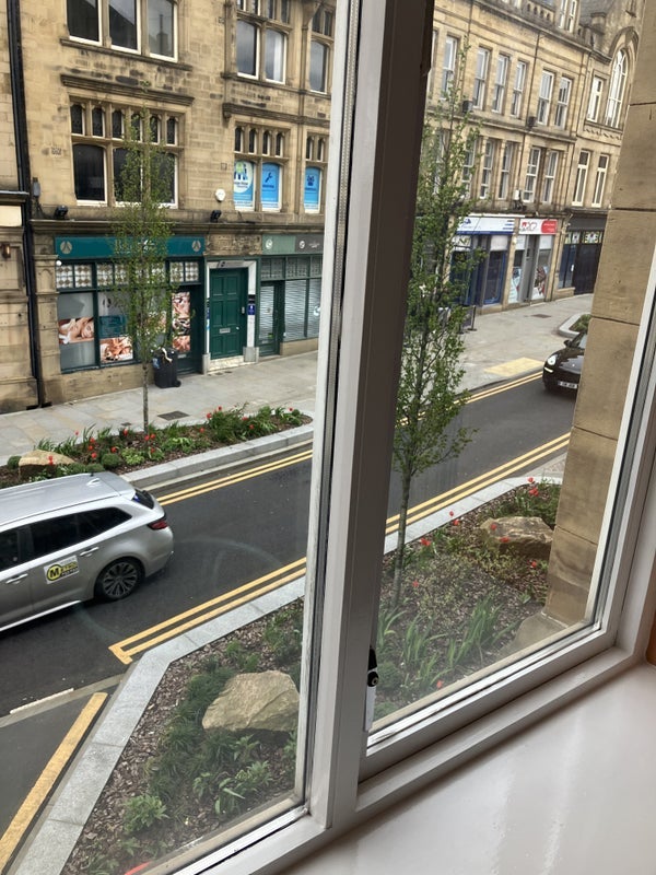 Room North Parade in Bradford
