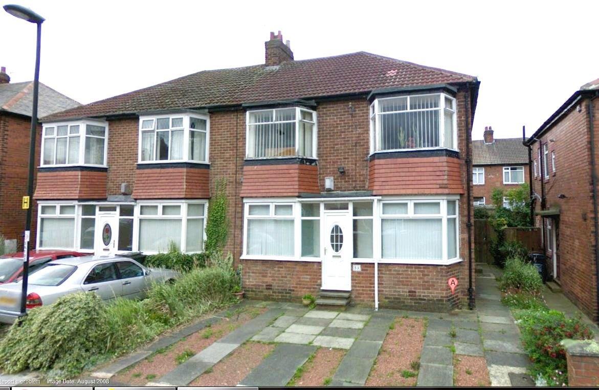 Flat Angerton Gardens in Newcastle upon Tyne