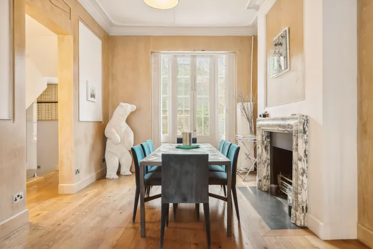 Flat Oakley Street in Greater London