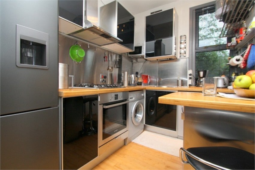Flat Laleham Road in Borough of Spelthorne