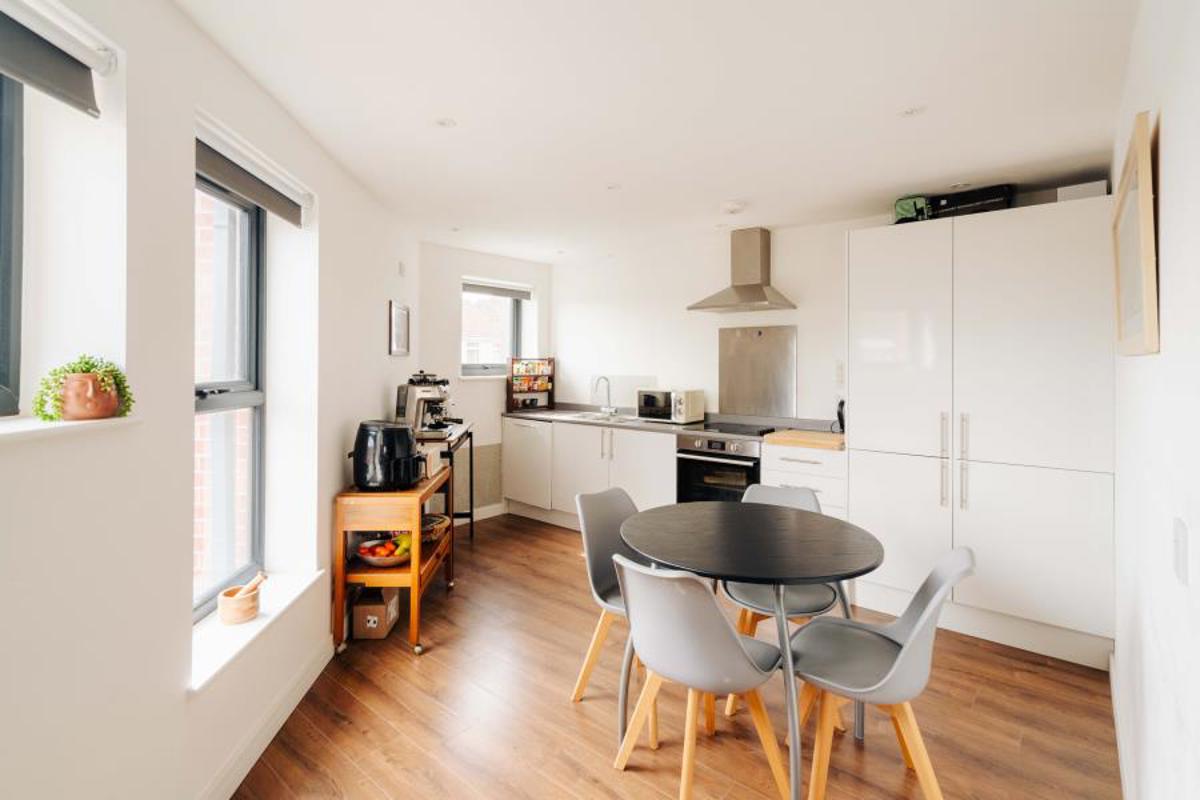 Flat Melton Crescent in Bristol