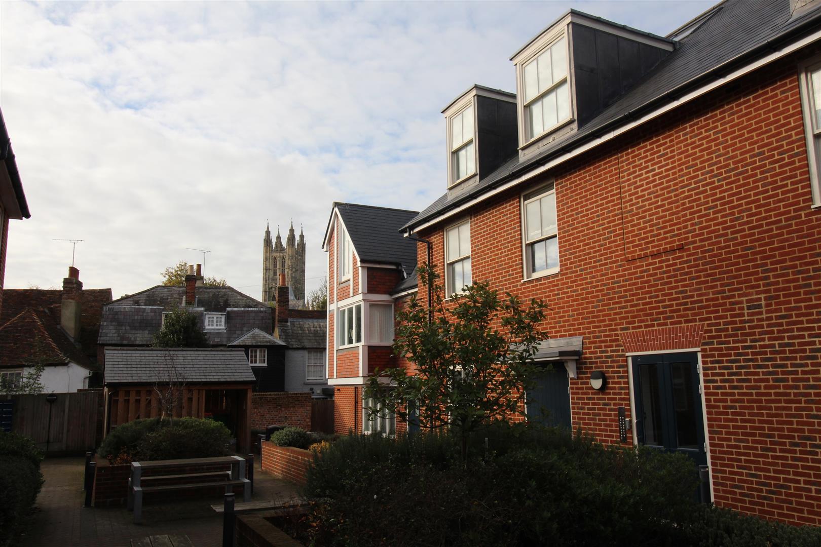 Flat Havelock Street in Canterbury