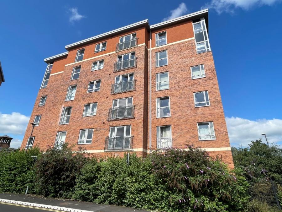 Flat Phoenix Street in Derby