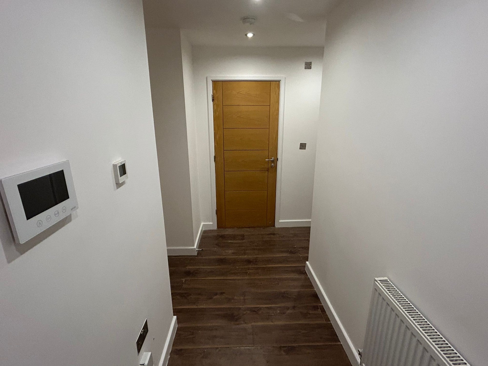 Flat Brookhill Road in Greater London