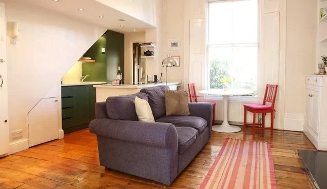 Flat Bartholomew Road in Greater London