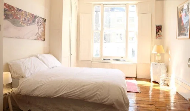 Flat Bartholomew Road in Greater London