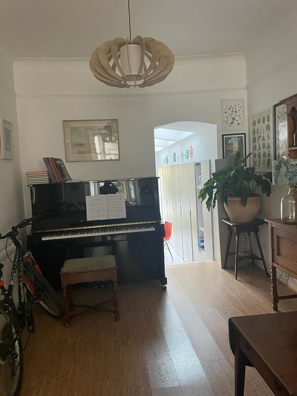 Room Bruce Castle Road in Greater London