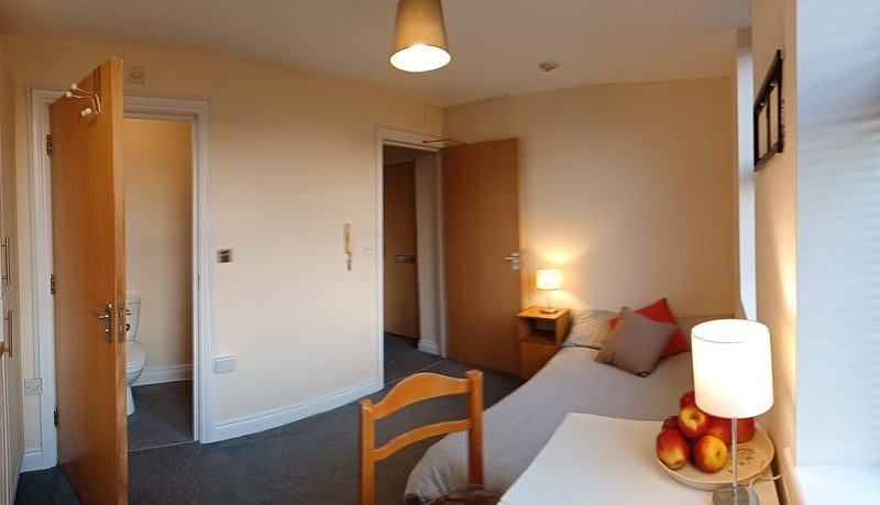 Flat Carnarvon Road in Bournemouth