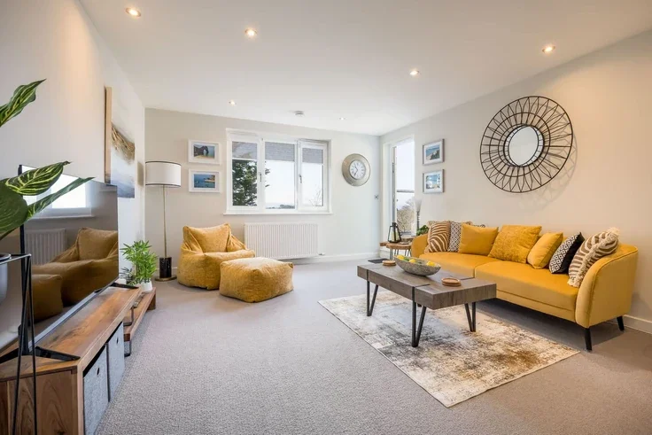 Flat Delhi Close in Poole