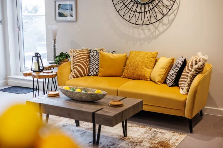 Flat Delhi Close in Poole