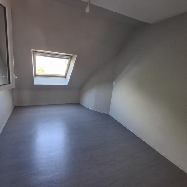 Flat Place des Coulmes in Eybens