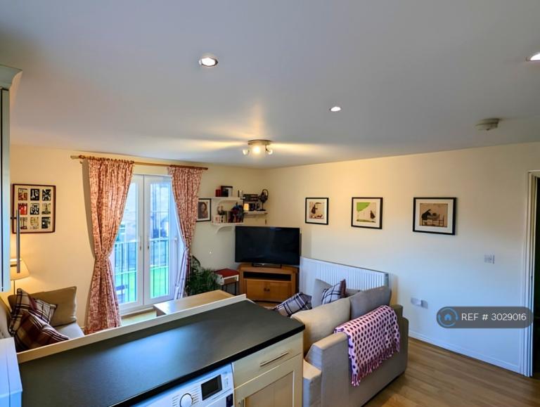 Flat Coningham Avenue in York