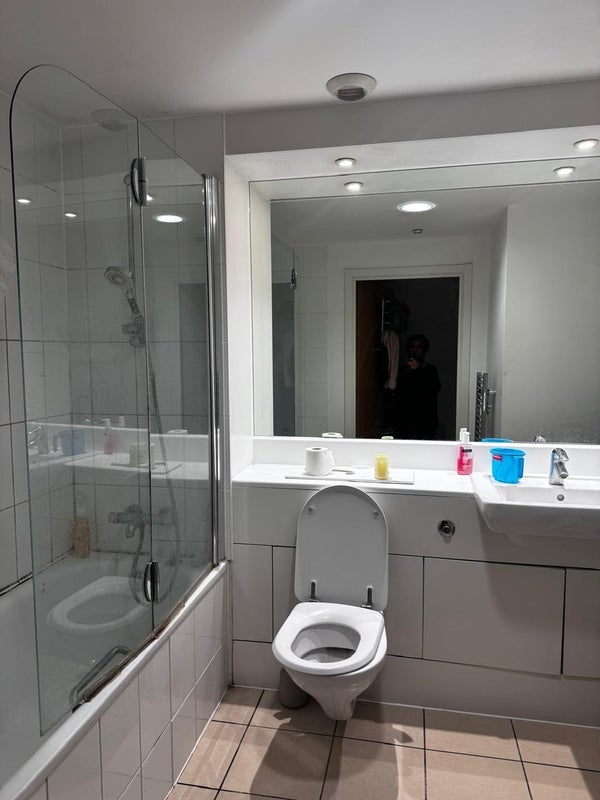 Room Basin Approach in Greater London